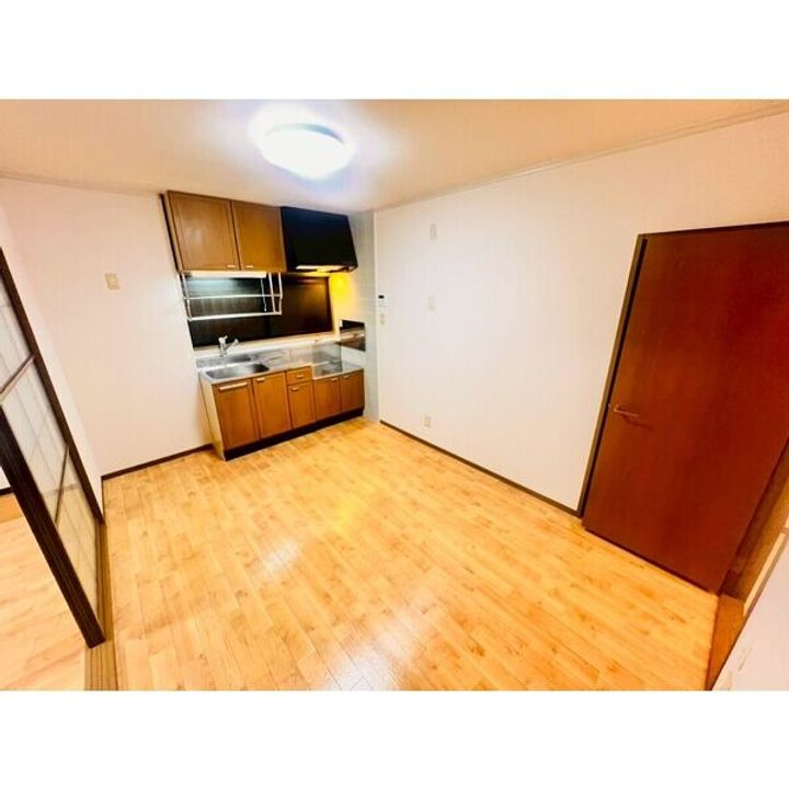 メゾン久遠Ⅱ102の居間