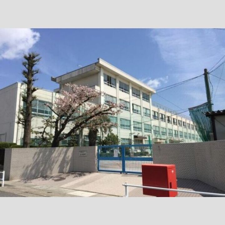 ヒルズ楠北の周辺