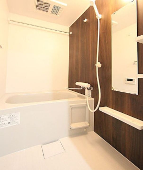 中村区高道町AP101の風呂