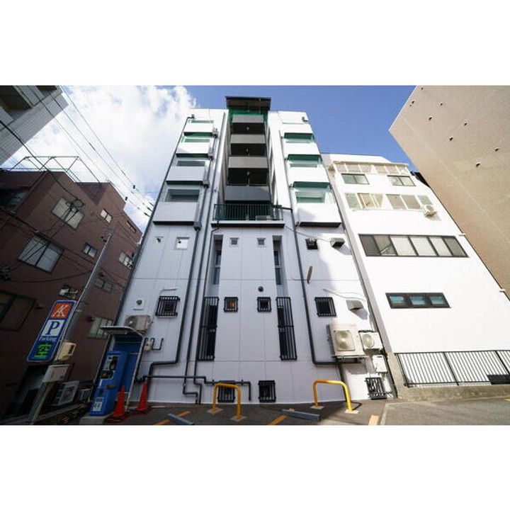 ハイネス東山601の外観