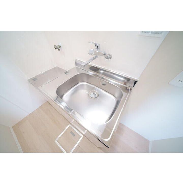 ハイネス東山601のキッチン