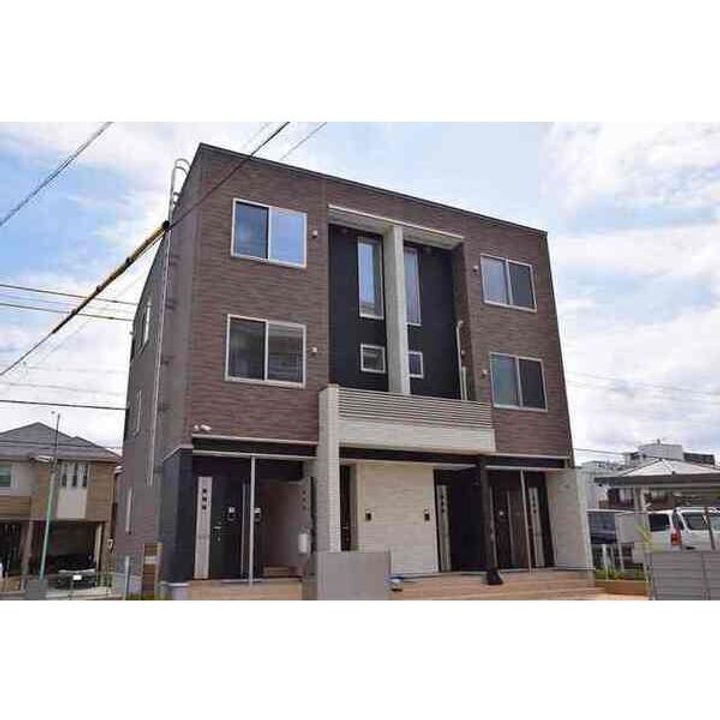 シャンポール潮見が丘の外観