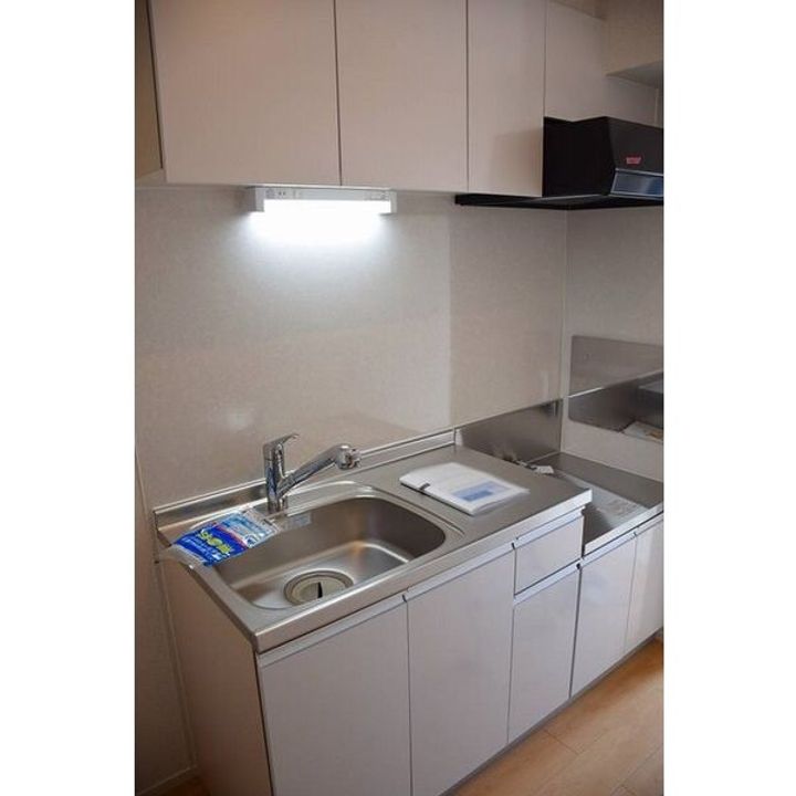 シャンポール潮見が丘のキッチン