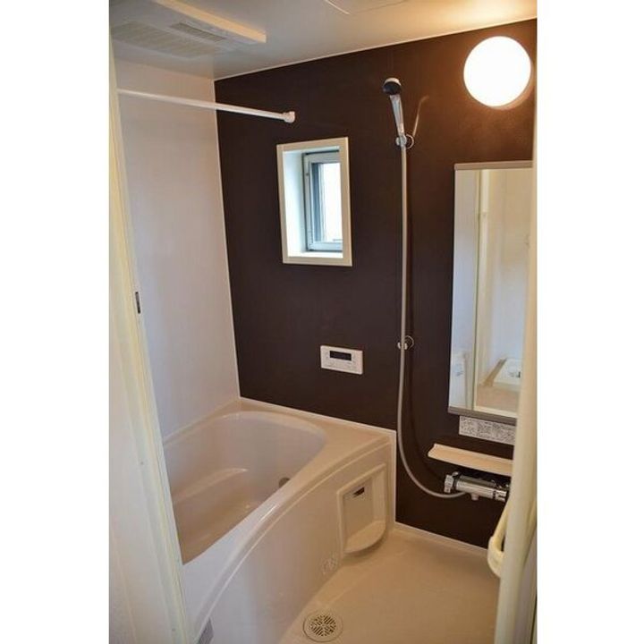 シャンポール潮見が丘の風呂