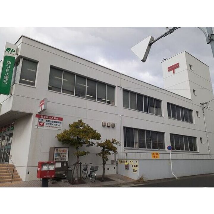 シャンポール潮見が丘の周辺