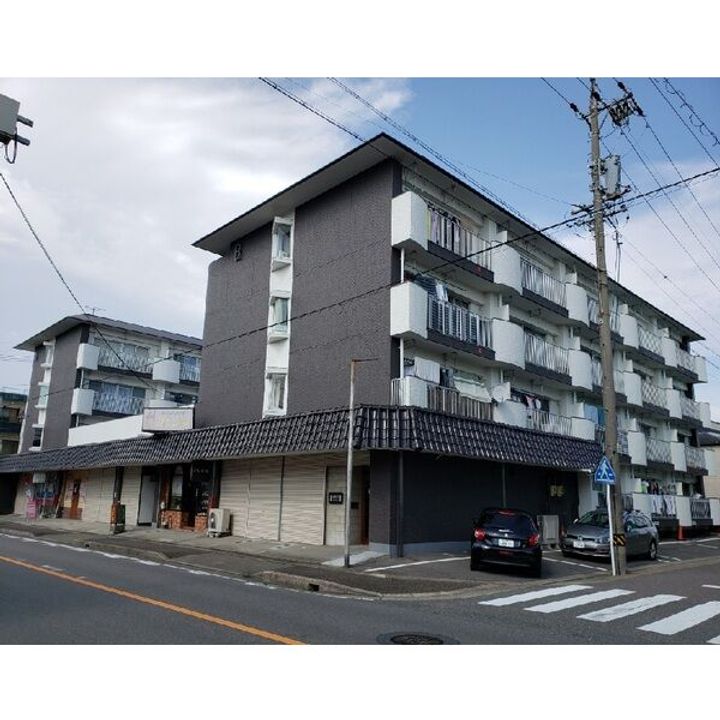 シャトー共栄A401の外観