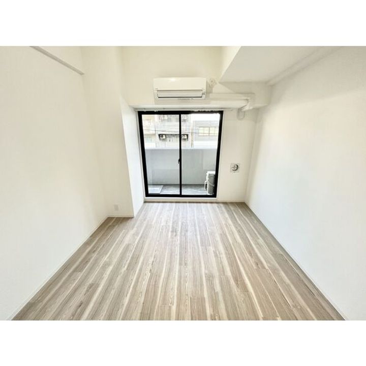 S-RESIDENCE鶴舞駅前402の居間