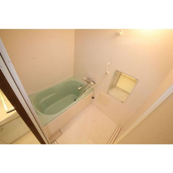 マルシェ・コーネンの風呂