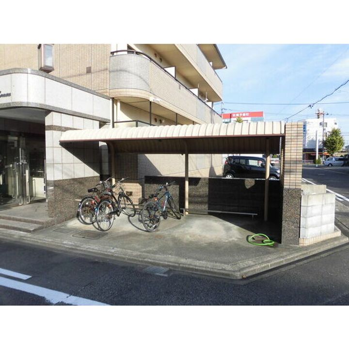 マルシェ・コーネンのその他画像