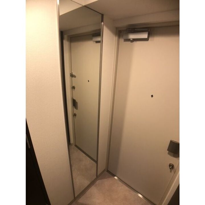 エステムコート名古屋サウスネクストの玄関