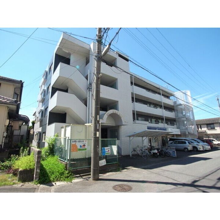 ポレール南加木屋101の外観