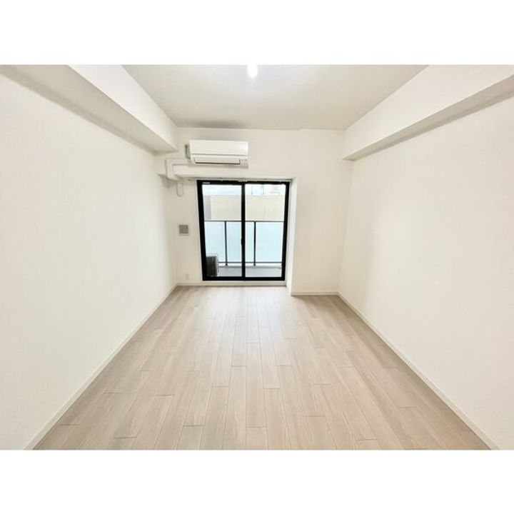 S-RESIDENCE金山Westの居間