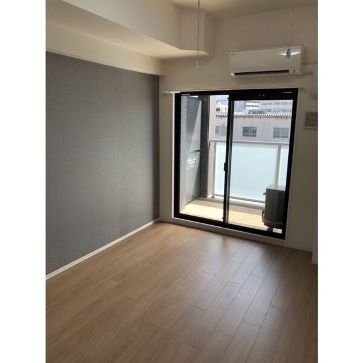 メイクスデザイン上前津1402の居間