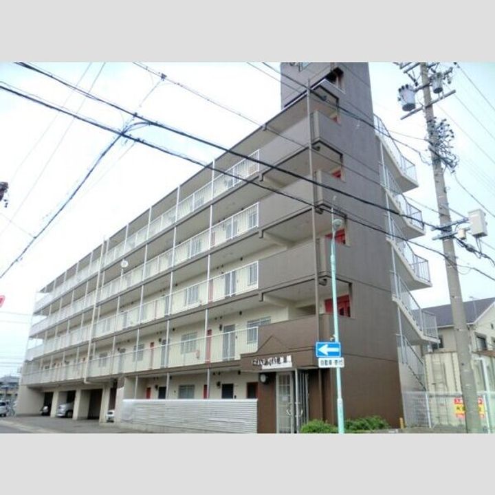 グランドステータス楠の外観