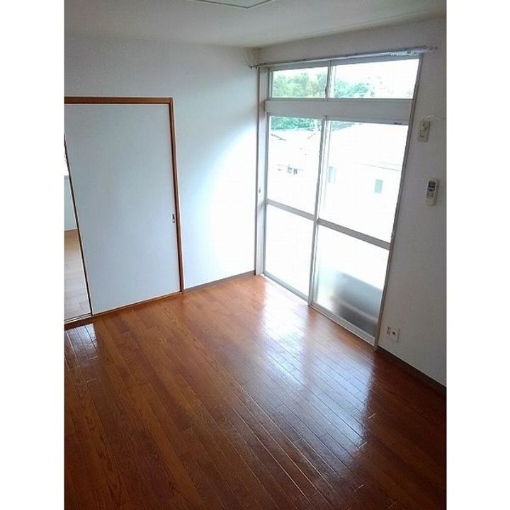 グリーンヒル武路の内装