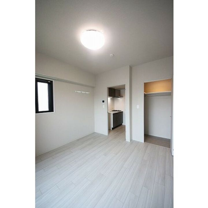 プレイズシード御器所イースト0703の居間