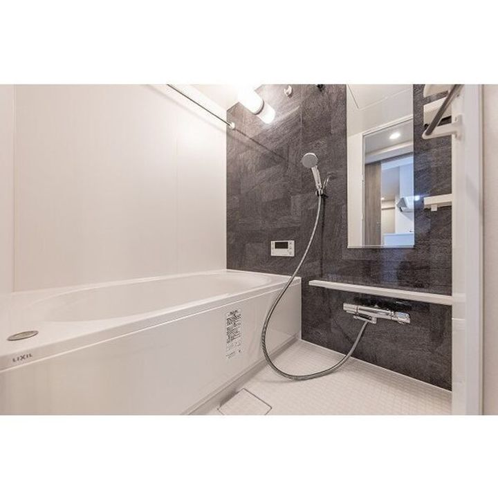 ラフィシア上前津(Rafficia Kamimaezu)0904の風呂