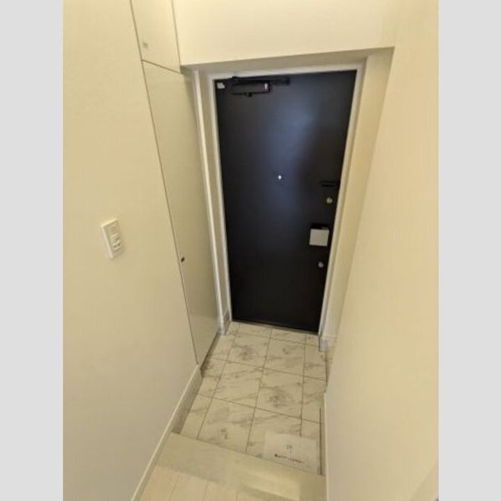 花の木ライズの玄関