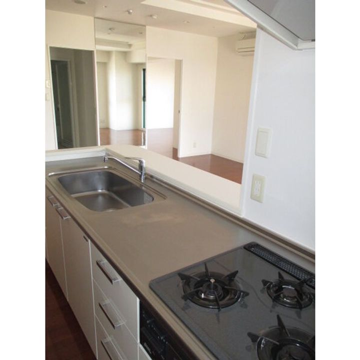 さくらHillsリバーサイドWESTのキッチン