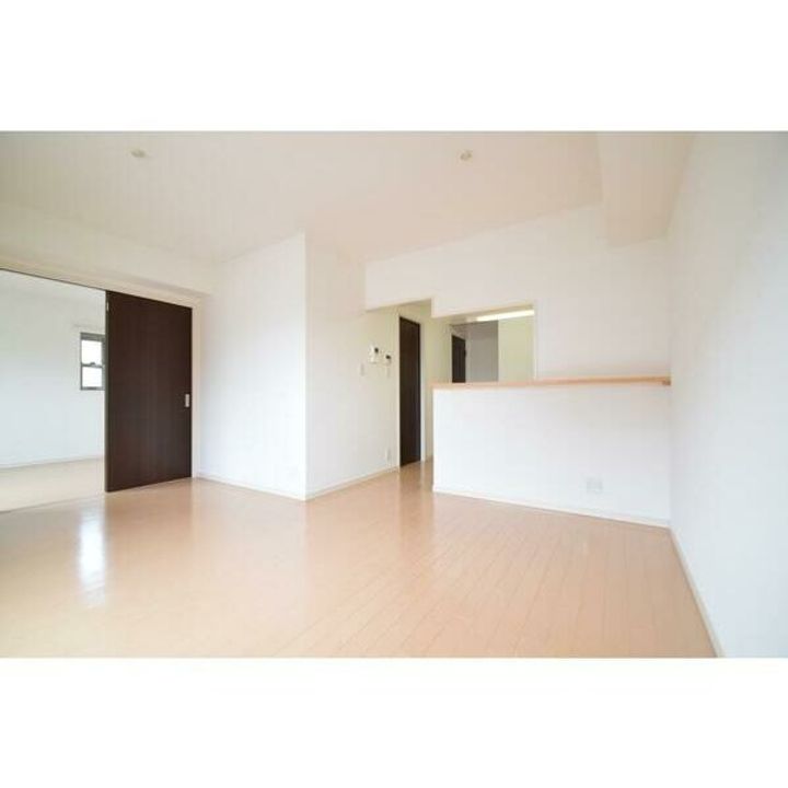 port west 雅の内装