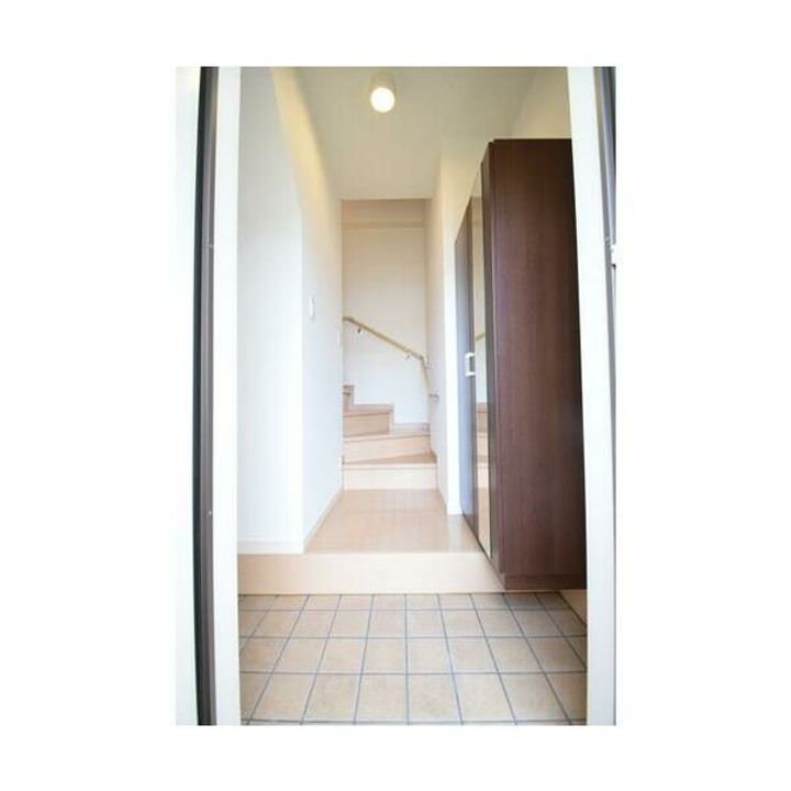 port west 雅の玄関