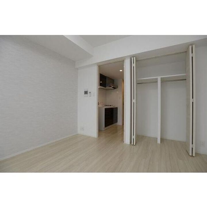 LaDouceur今池南の居間