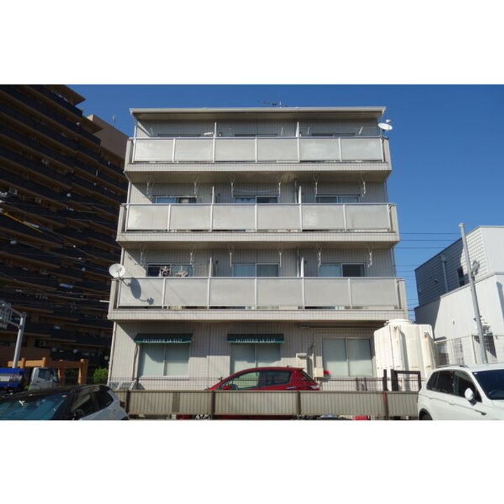 コートロティ203の外観