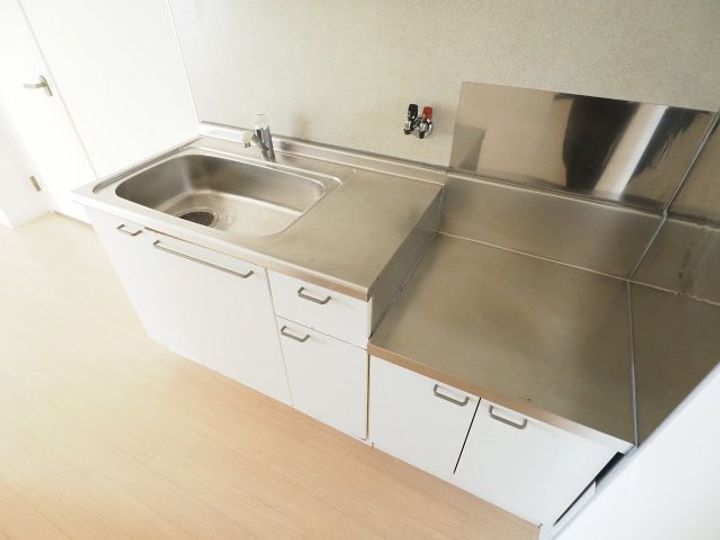 モンシャトーK熊内のキッチン