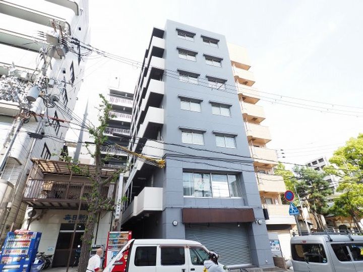 21東灘302の外観