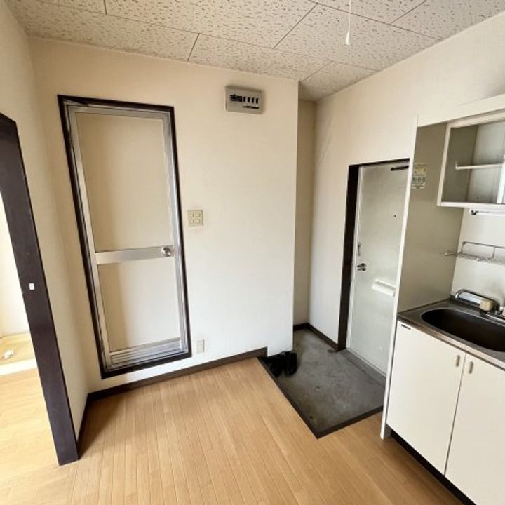 メゾン谷沢Ⅰ206の居間