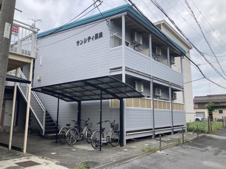 サンシティ長浜B棟205号室の外観