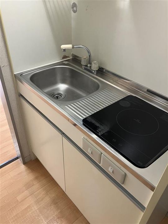 サンシティ長浜B棟205号室のキッチン