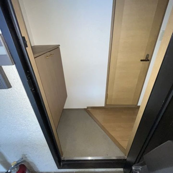 エスペランサ105の玄関