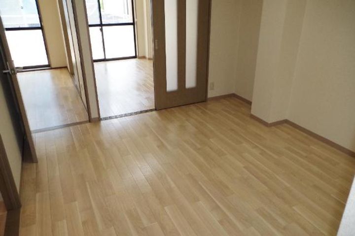 FeeL−Bの内装