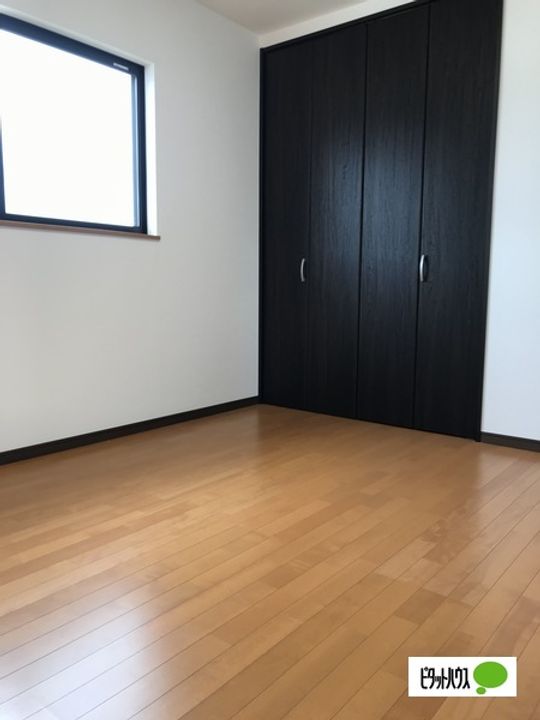 土山ヴィラ201の居間