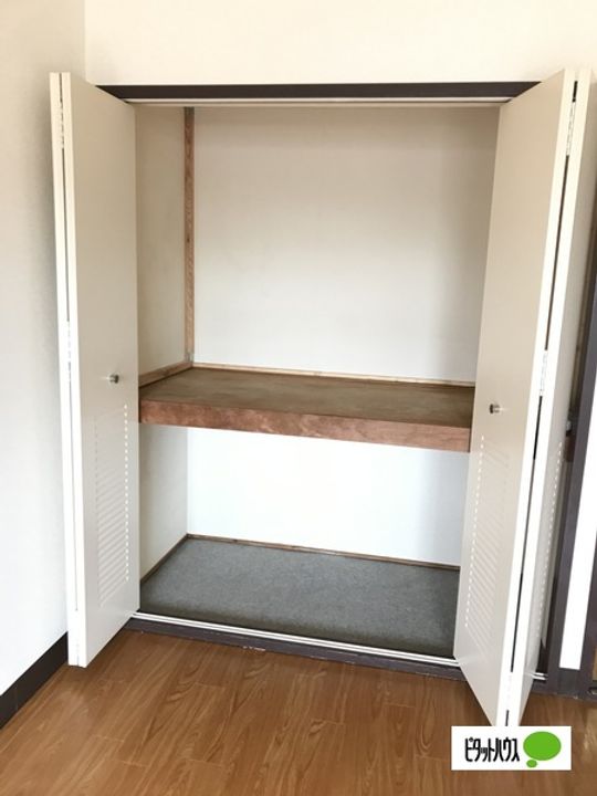 メイプル東名坂弐番館202の内装