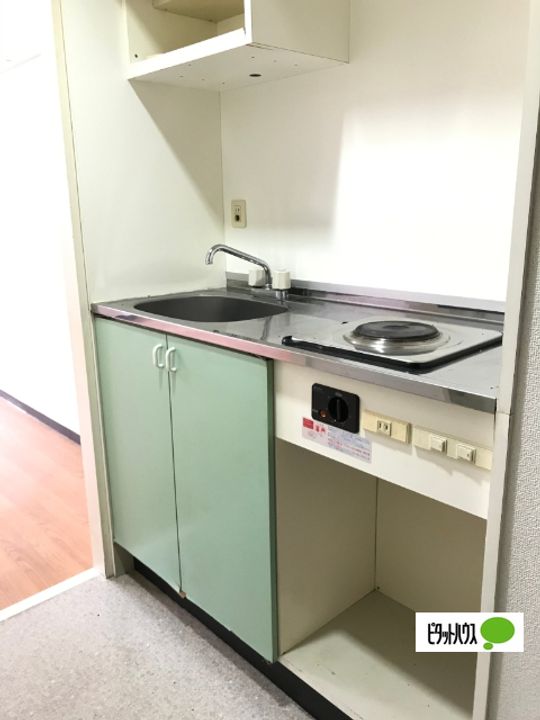 フェルティシャトー滋賀水口306のキッチン