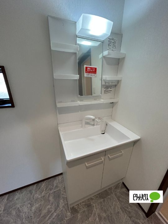 滋賀県甲賀市水口町東名坂(一戸建)の賃貸物件2の内装