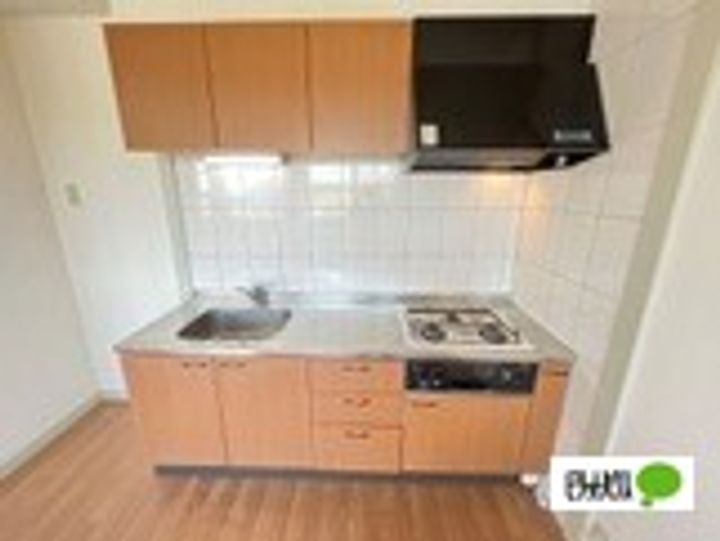 滋賀県蒲生郡日野町大字上野田の賃貸アパートのキッチン