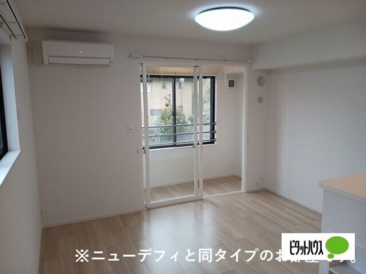 ソラーナの居間