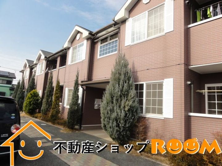 グランディールパイン205の外観