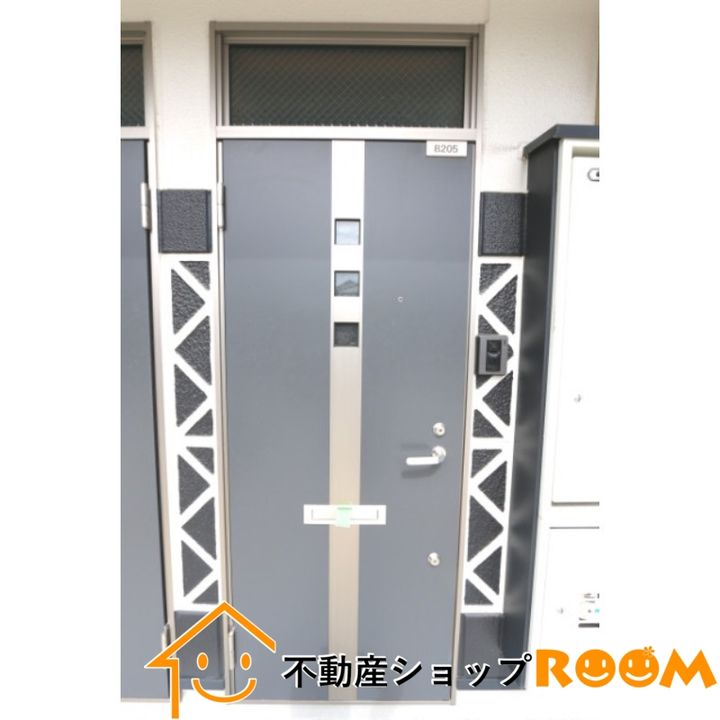 サンマリノ八女A棟202の玄関