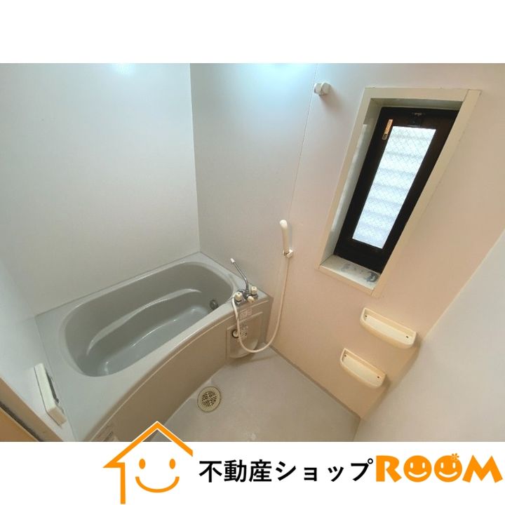 リーチライフB棟201の風呂