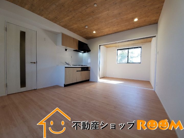 ティーレグノ羽犬塚A棟101の内装