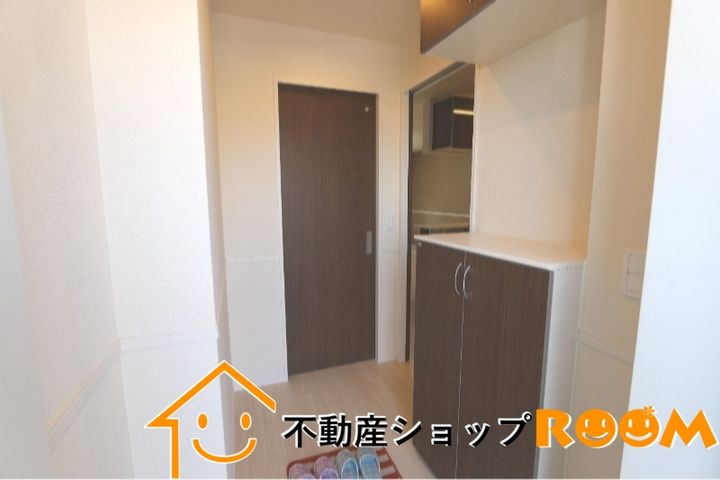グランディール中広Ⅱの玄関
