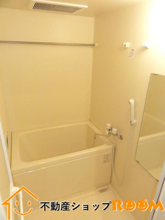 リヴェール210の風呂