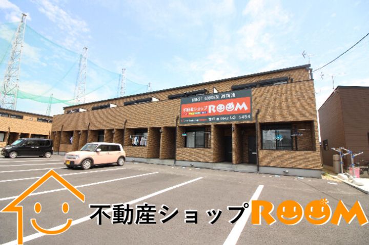 クレストガーデン柳川 A棟201の外観