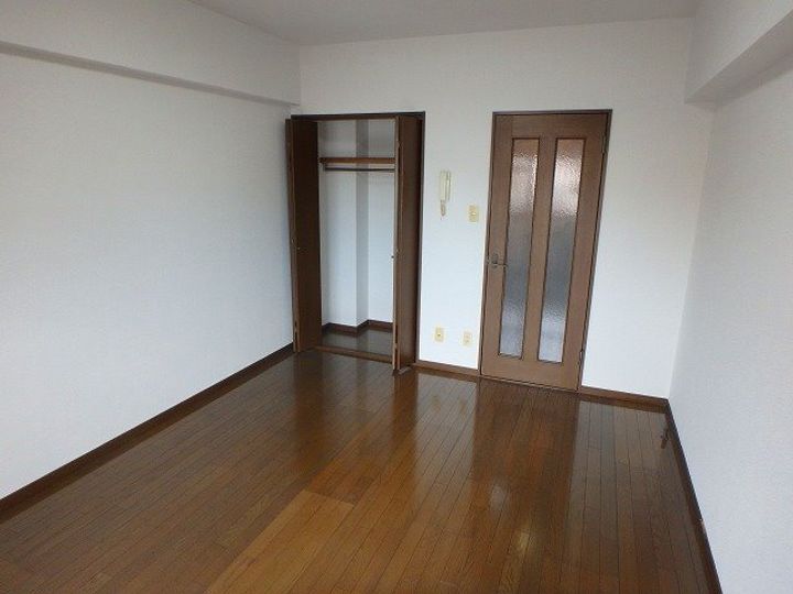 パークシャトーの居間