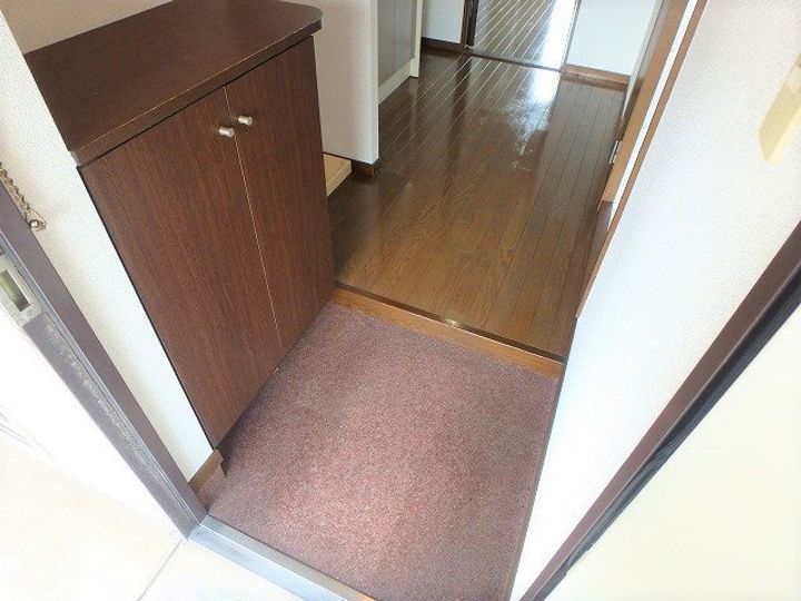 パークシャトーの玄関