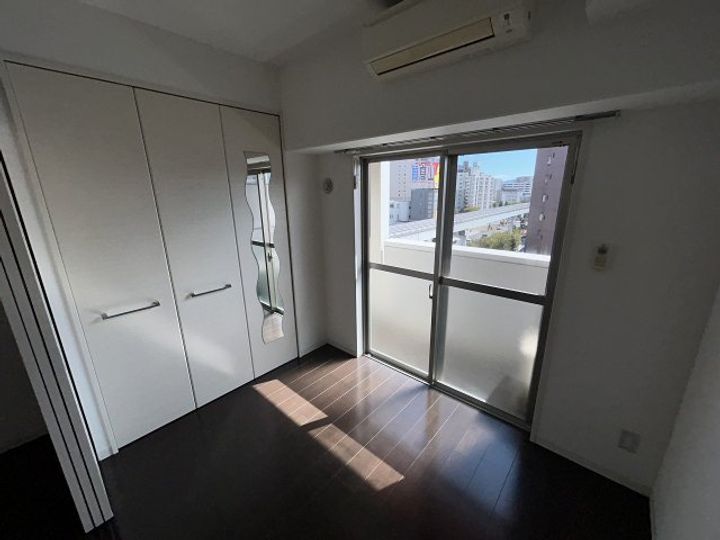 No.71 オリエントトラストタワー1007の寝室